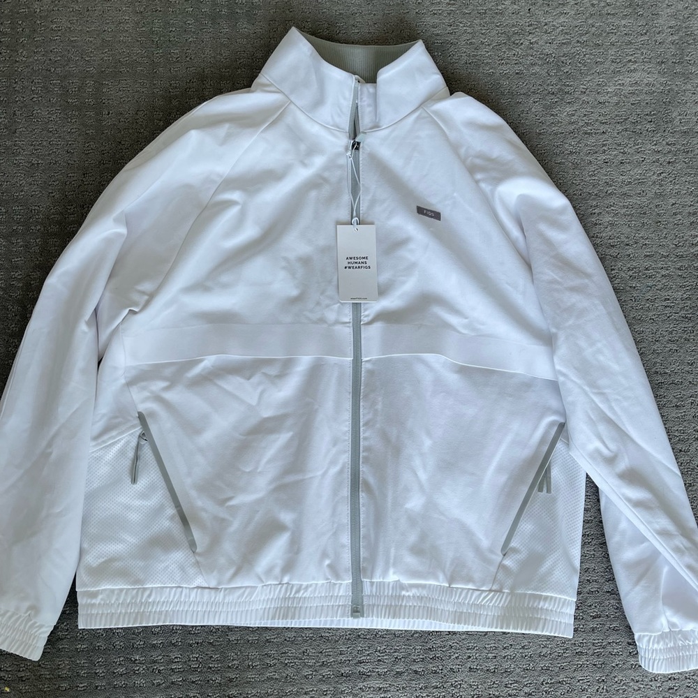 NWT figs scrub jacket